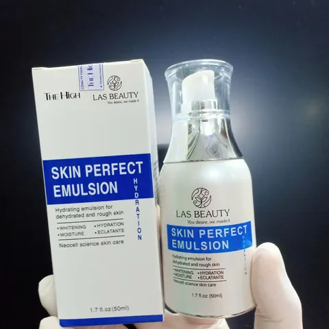 Sữa Dưỡng Truyền Trắng Rong Nho Las Beauty Nhật Bản - Dưỡng Ẩm, Làm Sáng Và Mịn Da - 50ml