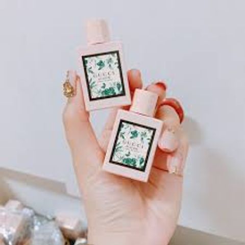 Nước Hoa Gucci Bloom Acqua di Fiori Mini 5ml - Hương Nữ Tính Tươi Mát, Sang Trọng, Lưu Hương Lâu, Quà Tặng Ý Nghĩa cho Nàng