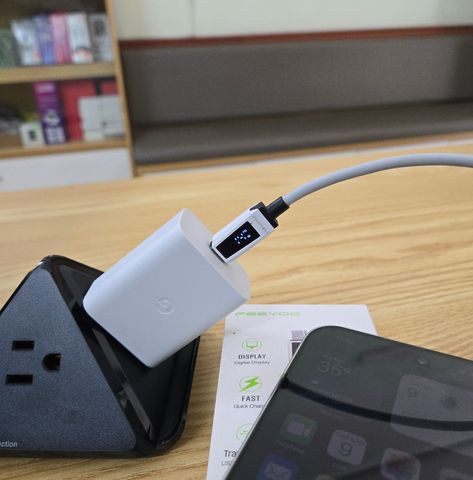 Cáp Sạc Nhanh iPhone 30W MFI - Dây Cáp Hiển Thị Công Suất 1.5m, Hàng Xuất Đức, Chống Quá Tải, Thiết Kế Bền Bỉ