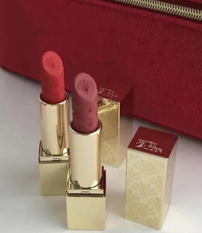 Bộ Quà Tặng Estee Lauder Blockbuster 11 Món - Set Trang Điểm Sang Trọng 2024 Trong Vali Tiện Lợi, Quà Tặng Ý Nghĩa Cho Mọi Dịp