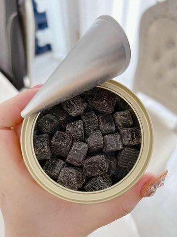 Kẹo Ngậm Thảo Mộc Ricola Schweizer Kräuterzucker 250g - Hỗ Trợ Làm Dịu Họng, Chiết Xuất Từ Thảo Mộc Thiên Nhiên, Sản Phẩm Từ Đức
