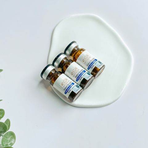 Peel da Retinol 4% DermaQuest 6ml - Tái Tạo Da, Làm Sáng Da, Giúp Giảm Nếp Nhăn và Mụn Thâm, Dành Cho Mọi Loại Da