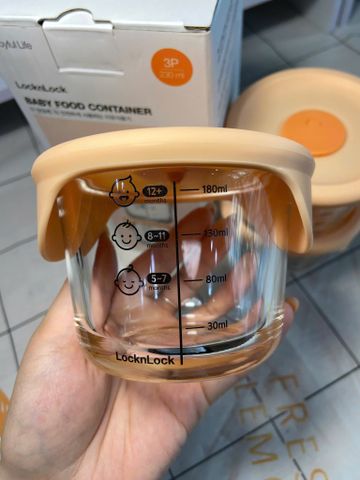 Bộ 3 Hộp Thủy Tinh LocknLock 230ml - Hộp Đựng Thức Ăn Dặm Chịu Nhiệt, Nắp Silicone, Thiết Kế Tiện Lợi, Có Vạch Chia