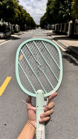 Vợt Muỗi Cỡ Lớn KANGMING KM-3857 - Sạc Nhanh, Đèn LED Tích Hợp, Giải Pháp Hoàn Hảo Bảo Vệ Gia Đình Khỏi Muỗi