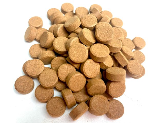 Cám Dán Multi Stick On Tăng Màu Cho Cá Cảnh - Thức Ăn Protein Artemia Sấy Khô, Không Gây Bụi Nước - 70 gram