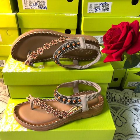 Giày Sandal Nữ Đính Hoa - Dép Xỏ Ngón Quai Chéo 3.5cm Êm Ái, Thời Trang Dễ Phối Đồ, Phù Hợp Đi Học, Đi Làm, Dạo Phố