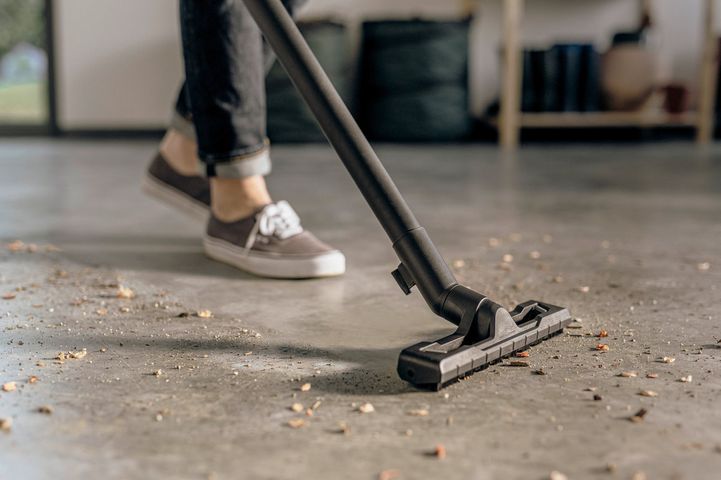 Máy Hút Bụi Karcher WD 4 S V - 1000W, Dung Tích 20L, Chất Liệu Thép Không Gỉ, Phù Hợp Cho Nhà Ở và Công Nghiệp