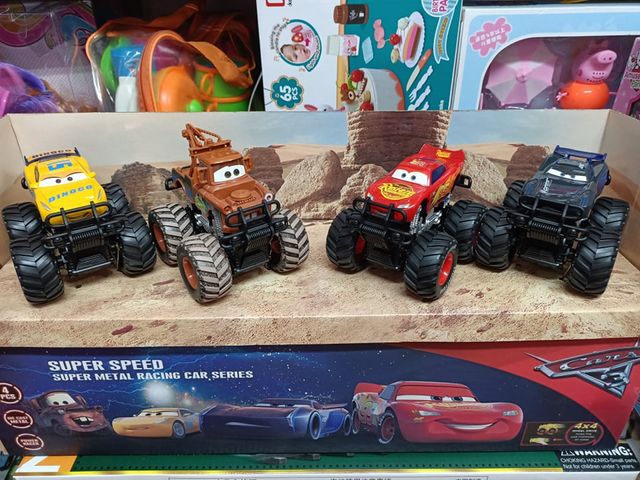 Bộ 4 Xe Ô Tô Địa Hình McQueen 95 - Chất Liệu Hợp Kim, Chạy Bằng Đà Cho Trẻ Em - Đồ Chơi Phát Triển Sáng Tạo, Điều Khiển Dễ Dàng