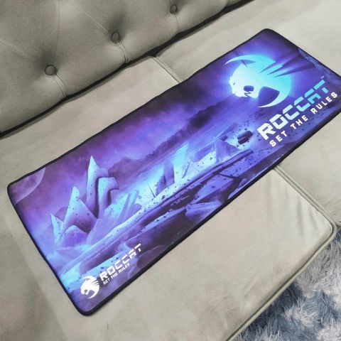 Miếng Lót Chuột Lớn ROCCAT XANH Blue 80x30cm - Chống Nước, Dày 3mm, Bàn Di Chuột Cao Su Chất Lượng, Hình Ảnh Đẹp Mắt