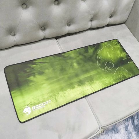 Miếng Lót Chuột Lớn Chống Nước 80x30cm - Pad Chuột Dày 3mm, Cao Su Chống Trượt - Lựa Chọn Hoàn Hảo Cho Game Thủ