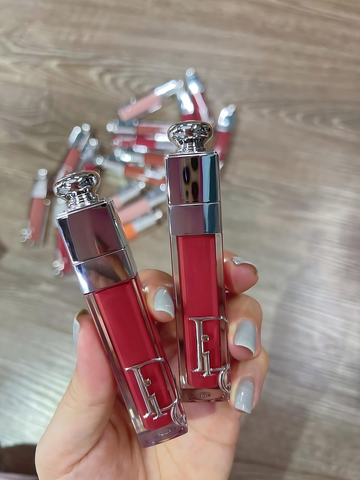 Son Dưỡng Dior 024 Lip Maximizer - Màu Đỏ Gạch Sang Trọng, Chất Lượng Cao, Dưỡng Ẩm Tối Ưu, Thiết Kế Tinh Tế, Dễ Mang Theo
