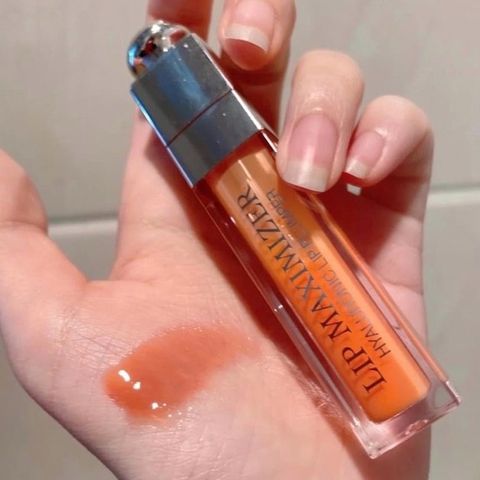 ko vỏ hộp - Son Dior 004 Lip Maximizer - Son Dưỡng Môi Sang Trọng, Cung Cấp Độ Ẩm Tối Đa, Sắc Tự Nhiên Tinh Tế, Phù Hợp Mọi Dịp