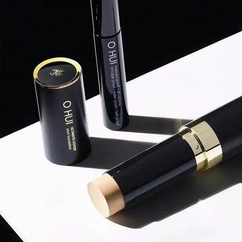 Bộ Kem Nền Dạng Thỏi Ohui Ultimate Cover Stick Foundation #01 Milk Beige Kèm Mascara - Che Khuyết Điểm Tối Ưu, Lớp Nền Mịn Màng