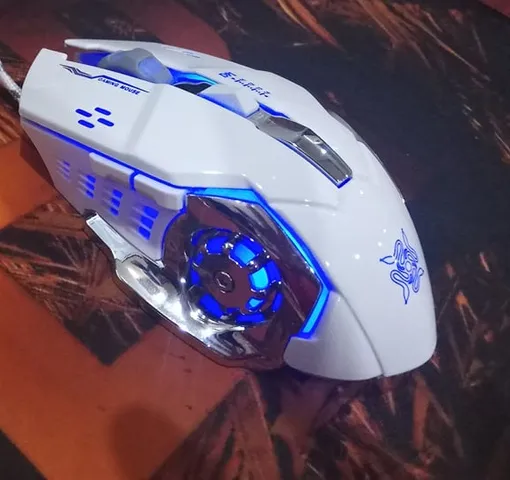 Chuột Gaming OYE X700 LED 2400DPI Cao Cấp 7D - Thiết Kế Ergonomic Đen/Trắng, Hỗ Trợ Macro Chuyên Nghiệp, Click Omron Chất Lượng