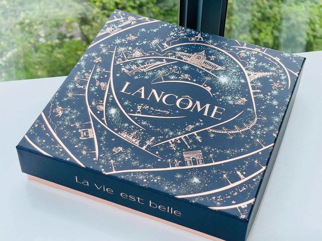 Set Nước Hoa Lancome La Vie Est Belle Giáng Sinh 100ml + 10ml + 50ml Xịt Khử Mùi + Mascara - Món Quà Sang Trọng Tình Yêu