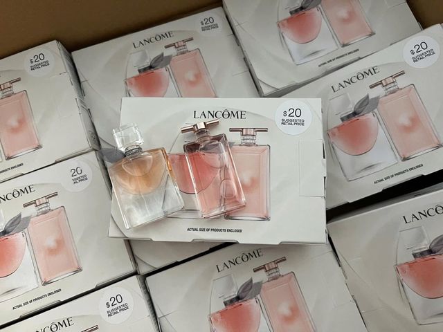Set nước hoa Lancome La Vie est edp 4ml + idole edp 5ml