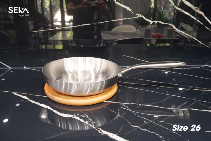Chảo Inox SEKA 5 Lớp Nguyên Khối SK6030 - Chảo Cạn Lòng 16cm, 22cm, 26cm Dùng Cho Mọi Loại Bếp - An Toàn và Tiết Kiệm Năng Lượng