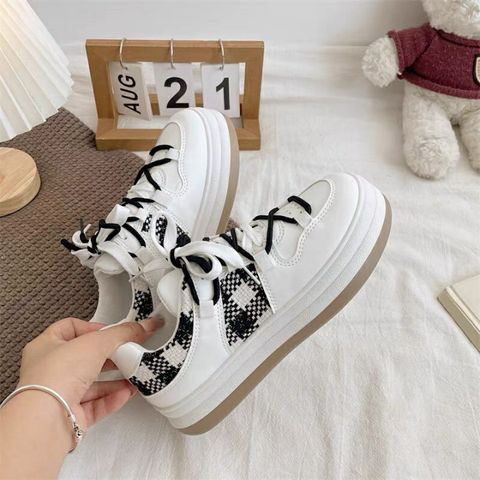 Giày thể thao nữ sneaker độn đế trắng H108 JAENIA G013 - Thời trang học sinh giá rẻ, tiện lợi và phong cách