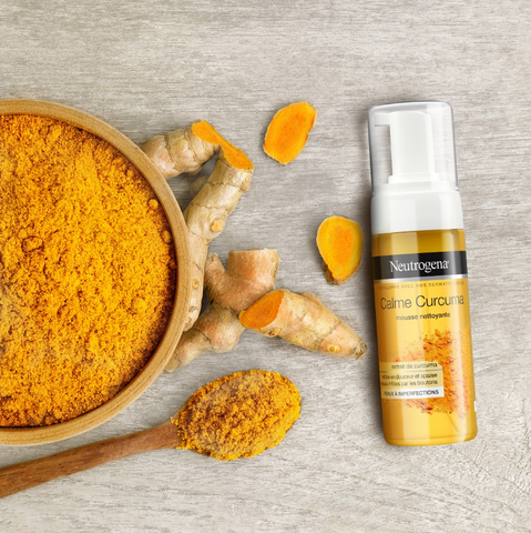 Sữa Rửa Mặt Tinh Chất Nghệ Neutrogena Calme Curcuma 150 ml