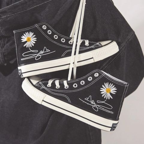 Giày Thể Thao Nữ Cổ Cao H56 Thời Trang CV Chữ Ký Hoa Cúc Đen - Sneaker Cao Cấp Đi Học, Đi Chơi