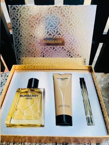 Set Nước Hoa Burberry Hero 100ml + Mini 10ml + Gel Tắm 75ml - Hương Thơm Quyến Rũ Cho Phái Đẹp