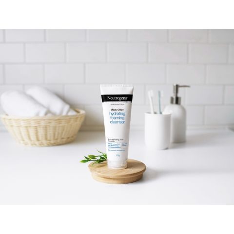 Sữa Rửa Mặt Neutrogena Deep Clean 100g - Sạch Sâu và Dưỡng Ẩm, Phù Hợp Cho Da Thường và Nhạy Cảm, Công Nghệ Amino Micellar
