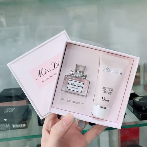 Set Nước Hoa Miss Dior Blooming Bouquet 5ML & Lotion Milk 20ML - Hương Hoa Mẫu Đơn Nữ Tính, Sang Trọng, Quà Tặng Tuyệt Vời
