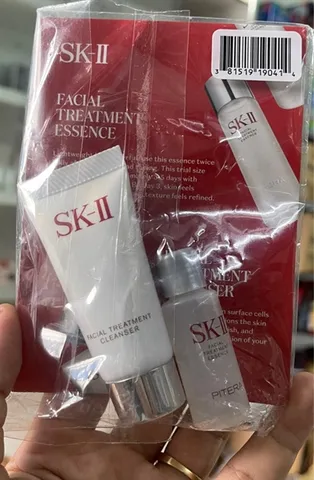 Set 2 Món Dưỡng Trắng Da Sk-Ii Mini -Srm 17ml + Tonner Hoa Hồng 10ml
