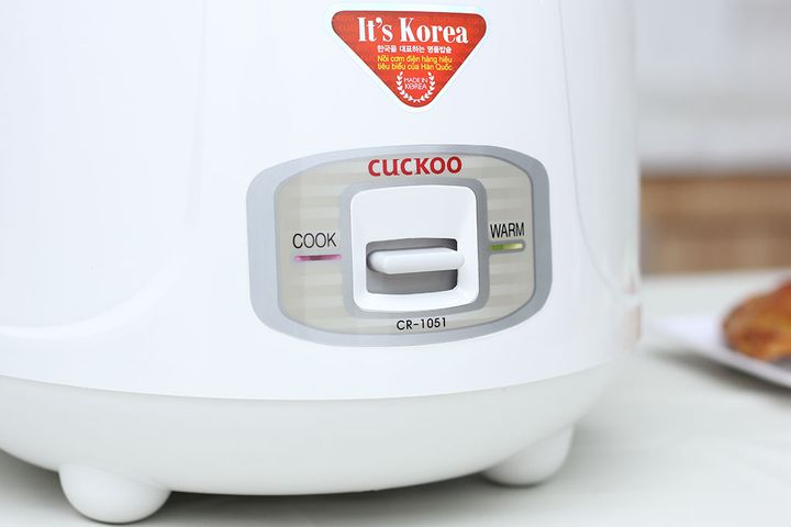 Nồi cơm điện Cuckoo CR-1051 1.8L - Nấu Cơm Tự Động, Thiết Kế Hiện Đại, Chế Độ Giữ Nóng, Tiết Kiệm Điện Hàn Quốc