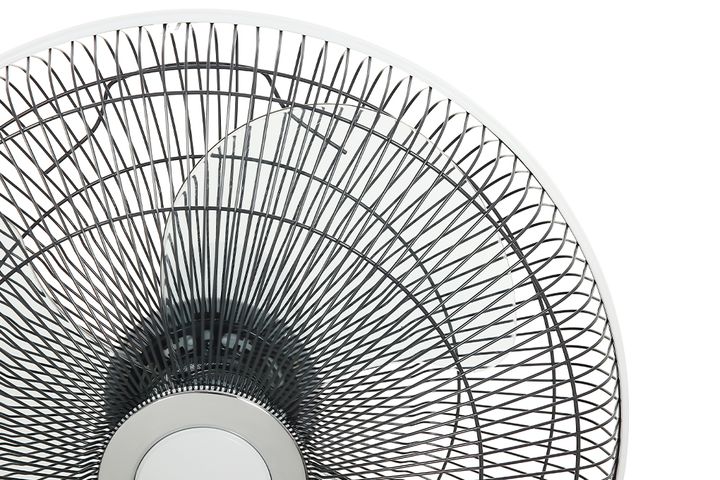 Quạt đứng Sharp PJ-S40RV-WH 50W - Quạt điện tích hợp 3 tốc độ gió, điều chỉnh chiều cao, thiết kế sang trọng cho không gian sống hiện đại
