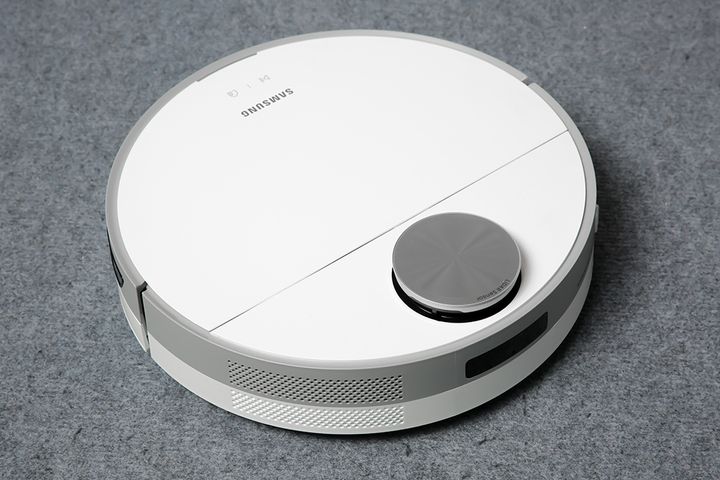 Robot Hút Bụi Thông Minh Samsung VR30T85513W/SV - Lực Hút 4200PA, Thiết Kế Nhỏ Gọn, Tự Tạo Bản Đồ 3D, Điều Khiển Bằng Giọng Nói