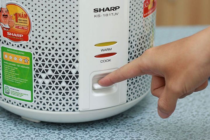 Nồi cơm điện Sharp KS-181TJV 1.8 lít - Thiết kế thời trang, nấu cơm nhanh, giữ ấm dễ dàng, phù hợp cho gia đình 4-6 người