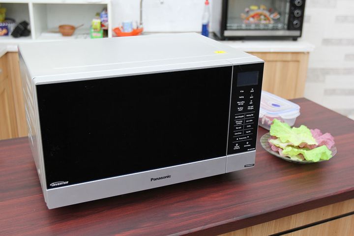 Lò Vi Sóng Panasonic NN-GF574MYUE 27L Inverter Nướng - Thiết Kế Hiện Đại, Tiết Kiệm Năng Lượng, Dùng Cho Gia Đình