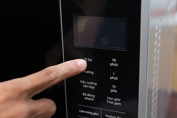 Lò Vi Sóng Panasonic NN-GF574MYUE 27L Inverter Nướng - Thiết Kế Hiện Đại, Tiết Kiệm Năng Lượng, Dùng Cho Gia Đình