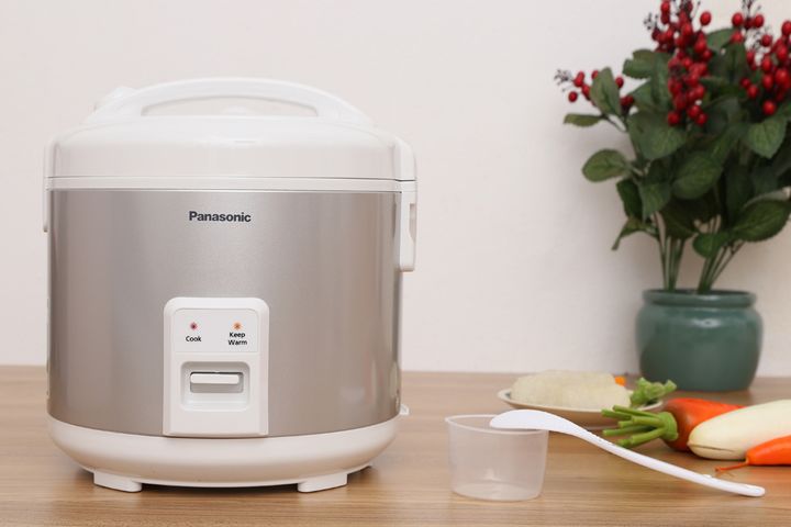 Nồi cơm điện Panasonic SR-MVN187LRA 1 lít - Nấu cơm nhanh chóng, chức năng hấp tiện lợi, kiểu dáng sang trọng, thích hợp cho gia đình ít người