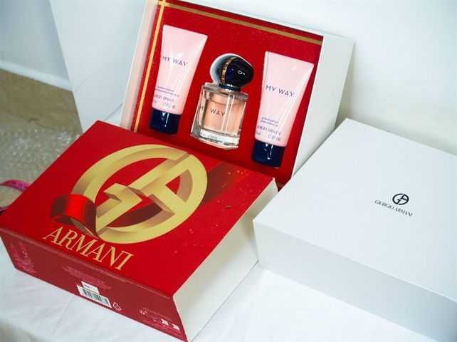 Set Nước Hoa My Way EDT - Bộ Quà Tặng 3 Chai 50ml Tỏa Hương Quyến Rũ, Phong Cách Thanh Lịch Dành Cho Phụ Nữ