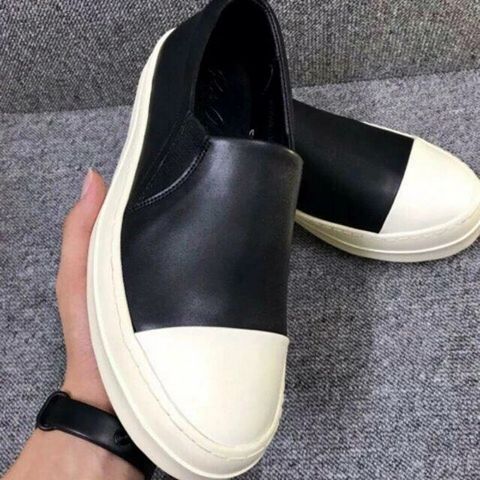 Giày Lười Nam RO Da Cao Cấp - Thời Trang Đơn Giản, Dễ Phối Đồ, Phong Cách Thể Thao Thời Thượng