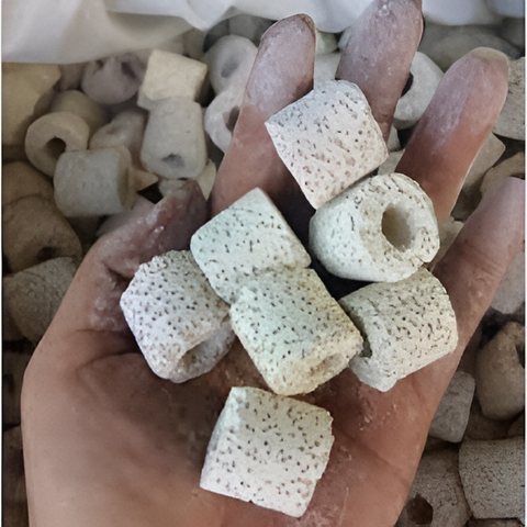 Sứ Viên Lọc Hồ Cá Cảnh - Vật Liệu Lọc Chất Lượng, Tăng Cường Sức Khỏe Nước, Phụ Kiện Guppy Bền đẹp