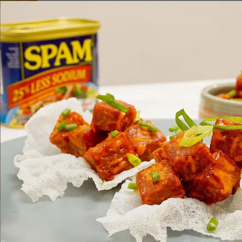 Thịt Hộp Spam Less Salt 340G 230352
