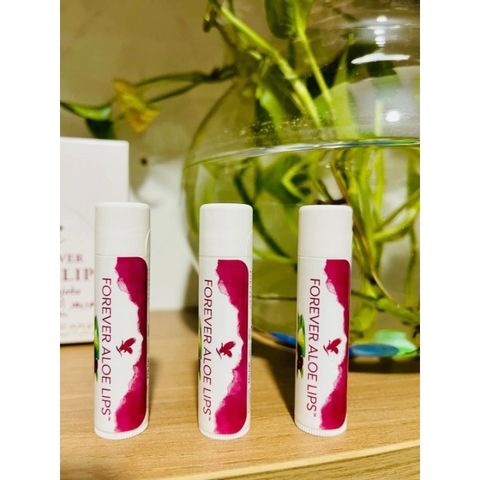 Son Dưỡng Môi Forever Aloe Lips 022 Flp - Hỗ Trợ Cung Cấp Độ Ẩm, Làm Mềm Mịn Môi, Giảm Thâm Môi Từ Nha Đam và Jojoba