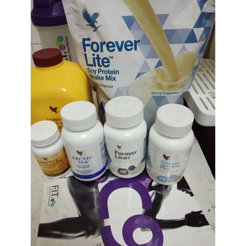 [Hàng Có Sẵn] Combo C9 - Forever Clean 9