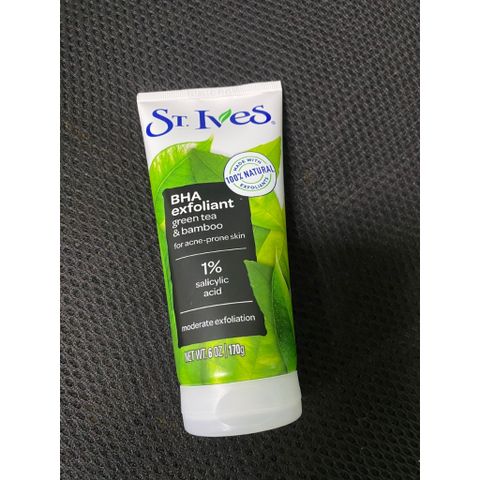 Sữa Rửa Mặt StIves Tẩy Tế Bào Chết 170g - Làm Sạch Da Mịn Màng, Nguyên Liệu Tự Nhiên, Giúp Da Rạng Rỡ, Thích Hợp Mọi Loại Da