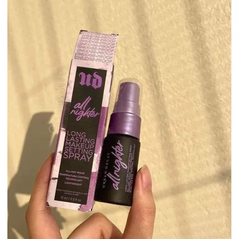 Xịt Khóa Nền Urban Decay All Nighter 15ml - Giữ Lớp Trang Điểm Lâu Trôi, Kiềm Dầu, Phù Hợp Cho Mọi Dịp