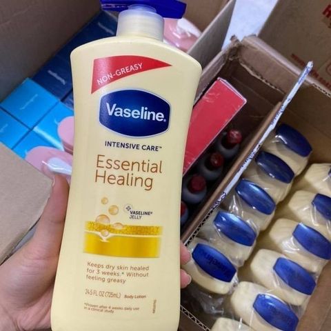 Sữa Dưỡng Thể Vaseline Body Lotion 725ml - Cung Cấp Độ Ẩm Suốt 24 Giờ, Làm Mềm Da, Thích Hợp Mọi Loại Da