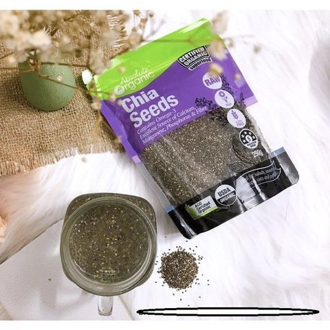 Hạt Chia Organic Gói 1kg - Hạt Dinh Dưỡng Lành Mạnh Cung Cấp Omega-3 và Chất Xơ Cho Chế Độ Ăn Kiêng Tối Ưu