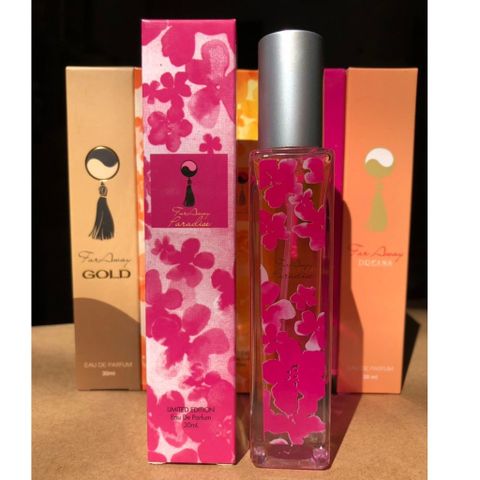 Nước Hoa Nữ Far Away - Paradise 30ml (Hồng Flowers )