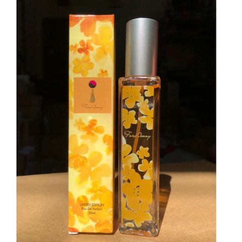 Nước Hoa Nữ Far Away - Vàng Flowers 30ml - Hương Hoa Quyến Rũ Tươi Mát, Dễ Dàng Mang Theo Mọi Nơi