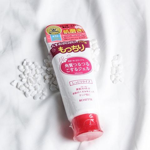 Tẩy Da Chết R.o.s.e.tte Dành Cho Da Khô 120G ( Đỏ )