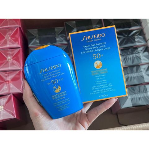 Kem chống nắng Shiseido Ultimate Sun Protection Lotion SPF 50+ 150ml
