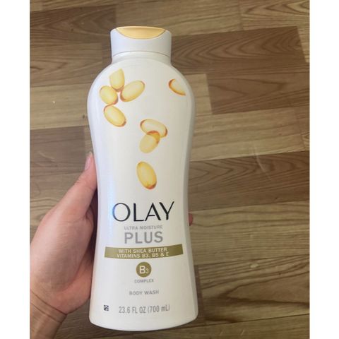 SữA Tắm Olay B3 Ultra Moisture 650Ml (Vàng MẫU MớI)